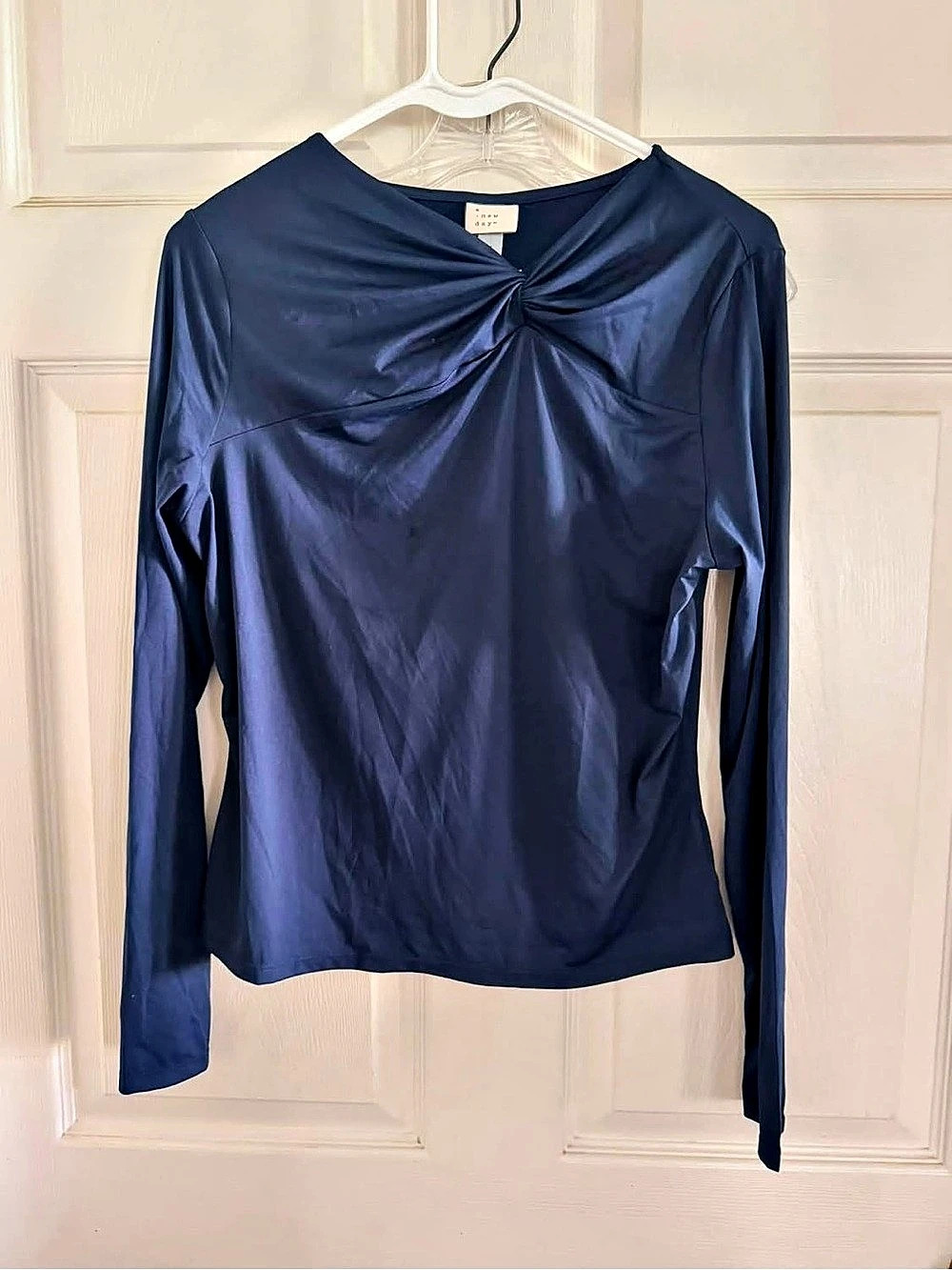 a new day Women's Long Sleeve Twist Front Top Blue Medium